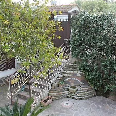 Antica Via Ostiense. Πανσιόν *